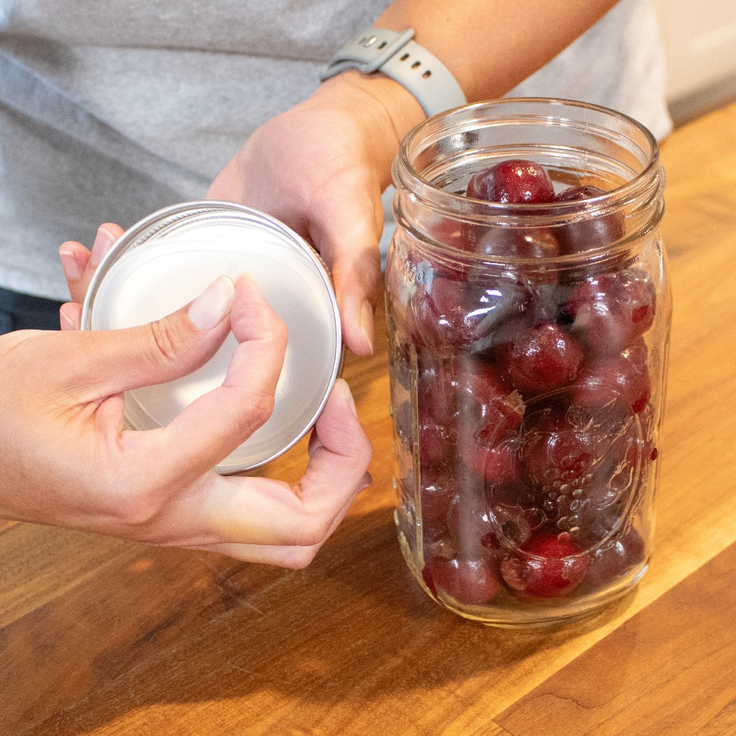 Stainless Steel Storage Lids with Leak-Proof Silicone Liners for Mason Jars 5 Pack
